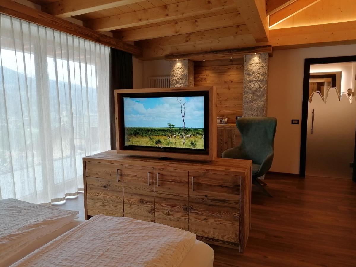 Dolomites B&B - Suites, Apartments And Spa Tesero Ngoại thất bức ảnh