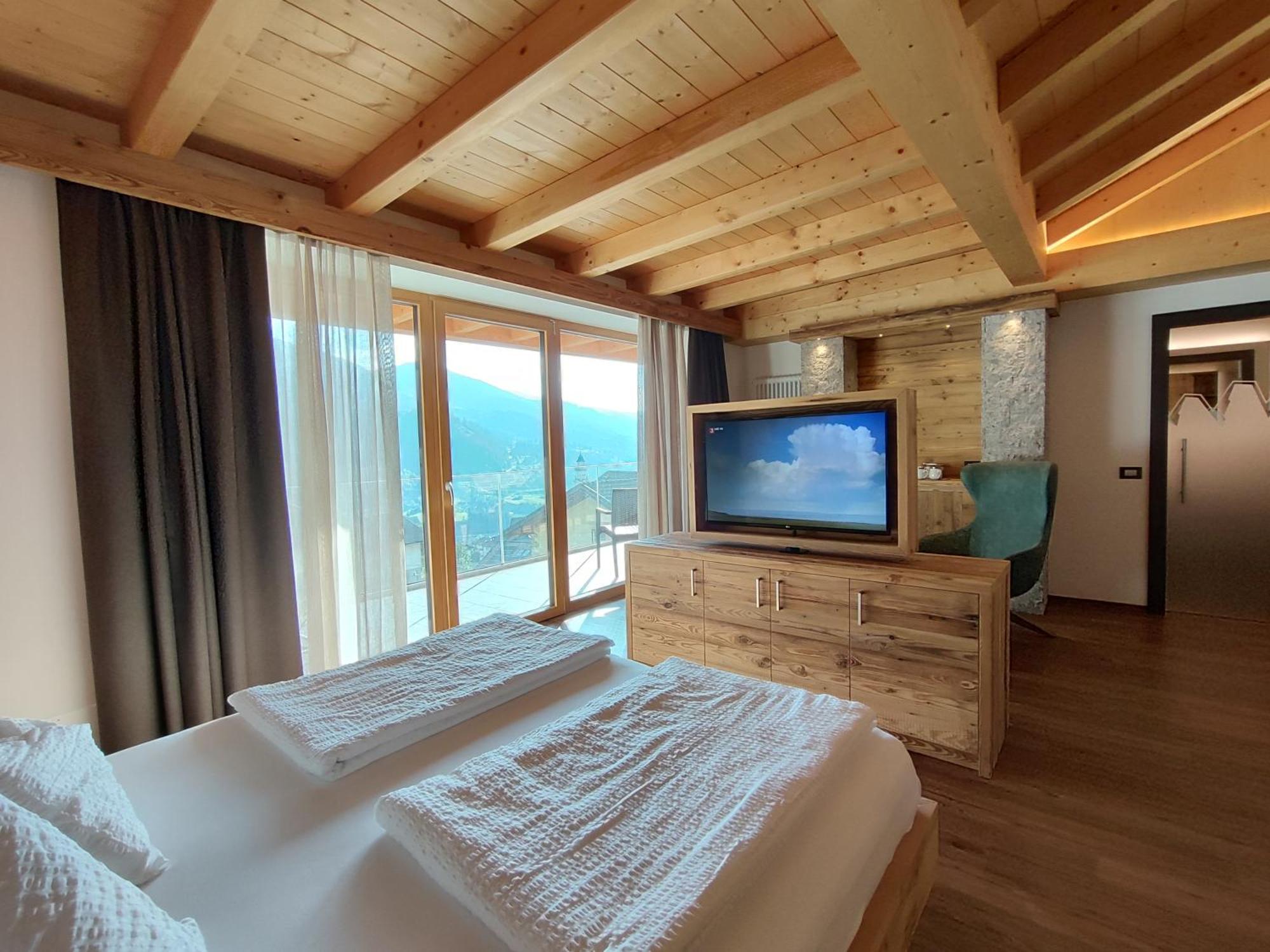 Dolomites B&B - Suites, Apartments And Spa Tesero Ngoại thất bức ảnh