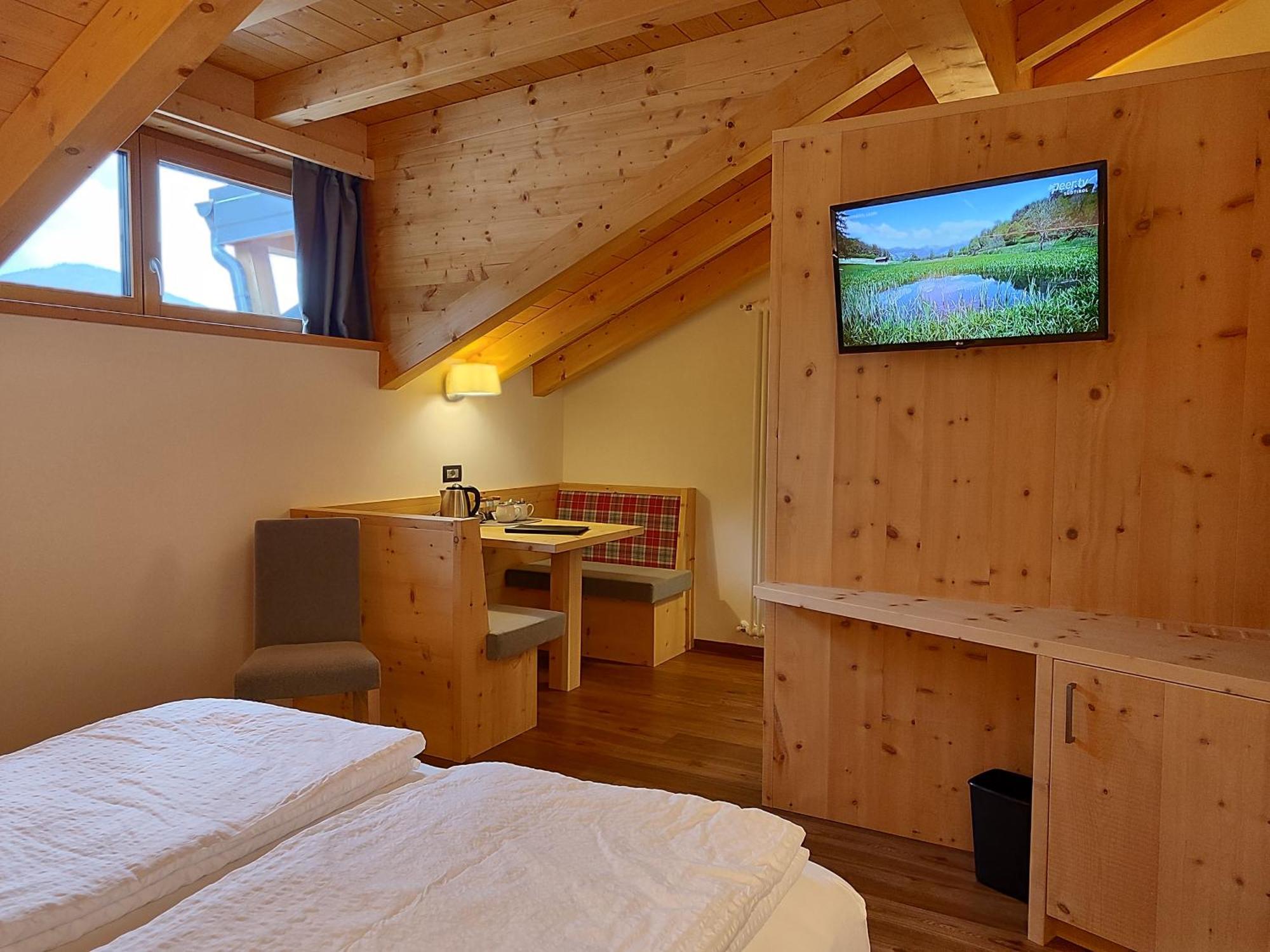 Dolomites B&B - Suites, Apartments And Spa Tesero Ngoại thất bức ảnh